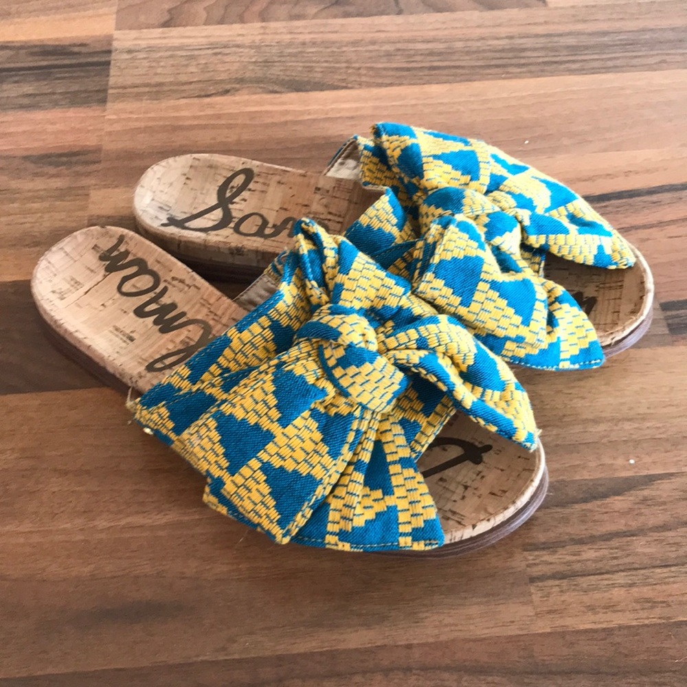 Sam Edelman Henna Sandal - Yellow Blue Triangles